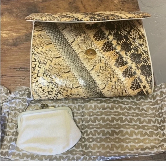 Morel Vintage snakeskin clutch with coin purse - Picture 10 of 10